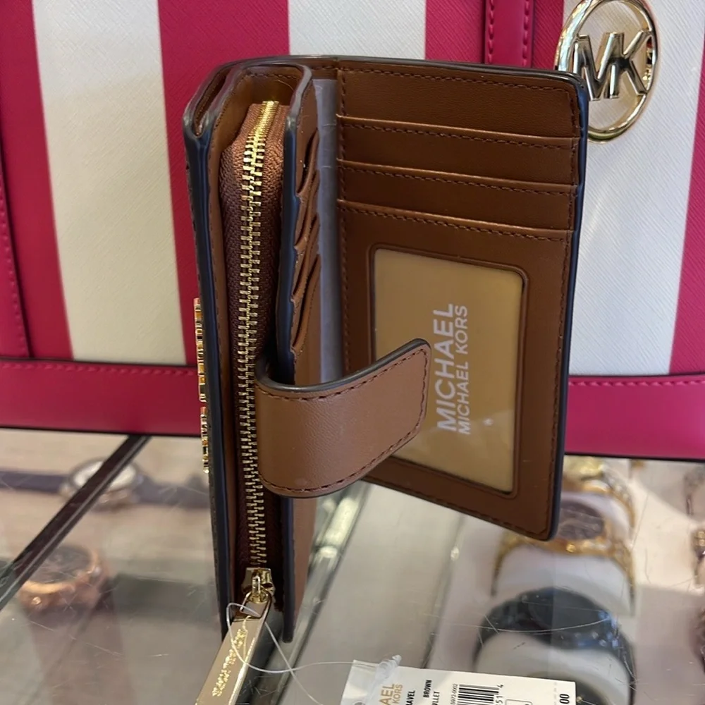 MICHAEL KORS Jet Set Travel Medium Bifold Zip Signature Logo Wallet Brown NWT